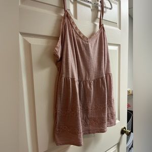 Blush colored lace tank top 💗
